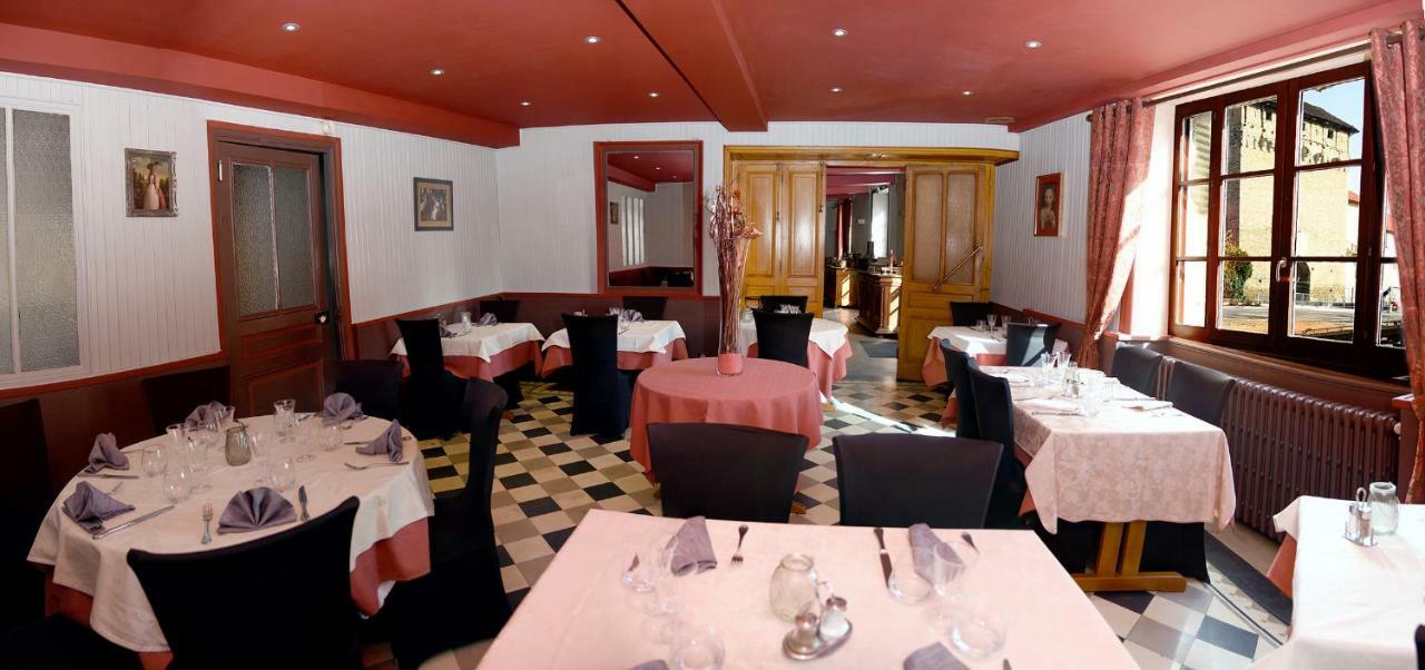 Hotel Le Baron Crémieu المظهر الخارجي الصورة